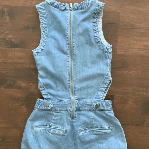 RACHEL ROY DENIM JUMPSUIT CUTOUT OVERALLS WIDE LEG LIGHT WASH - Picture 14 of 16